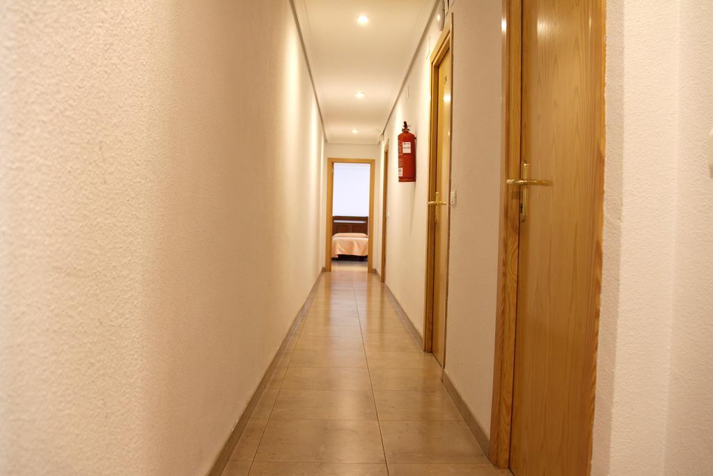 Hostal Restaurante La Masia Vila-real Dış mekan fotoğraf