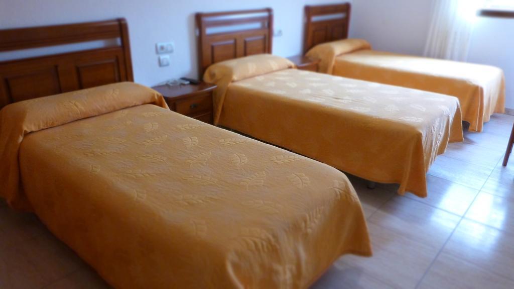 Hostal Restaurante La Masia Vila-real Dış mekan fotoğraf