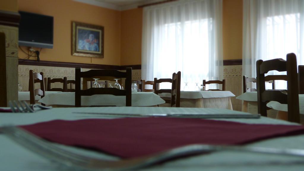 Hostal Restaurante La Masia Vila-real Dış mekan fotoğraf