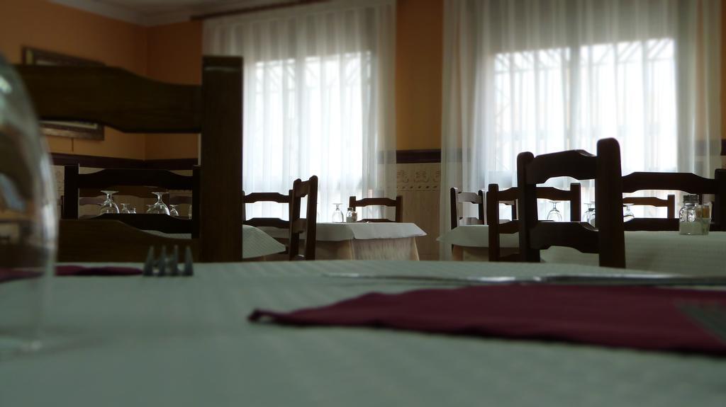 Hostal Restaurante La Masia Vila-real Dış mekan fotoğraf
