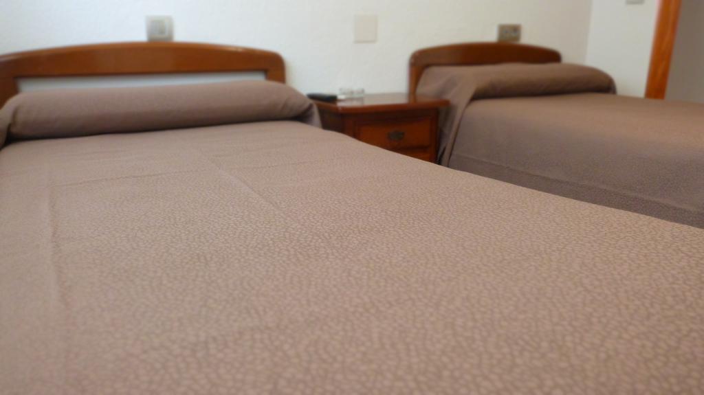 Hostal Restaurante La Masia Vila-real Dış mekan fotoğraf